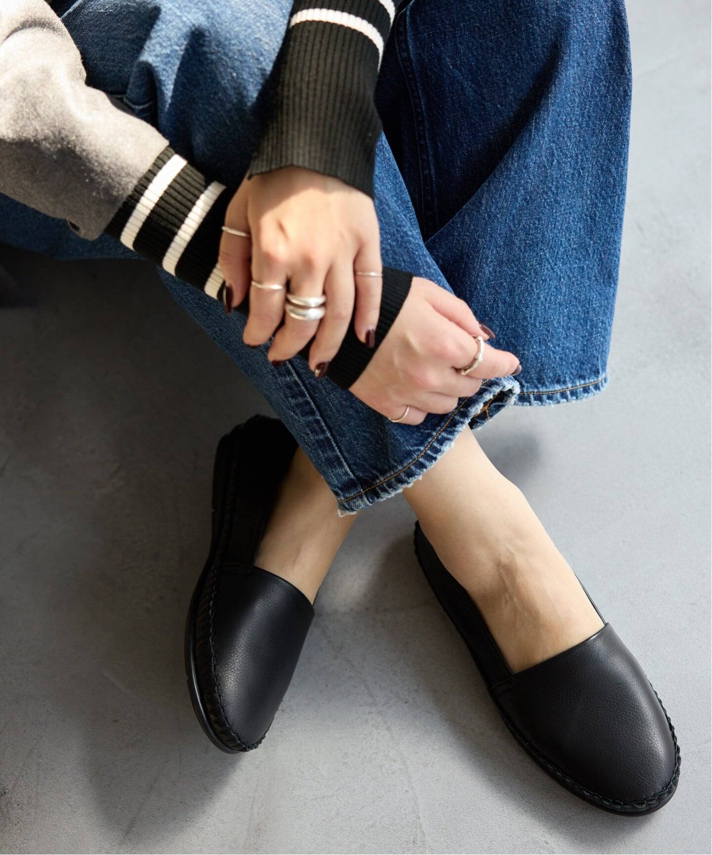 予約》レザーモールドスリッポン（フラットシューズ）｜LE TALON（ル