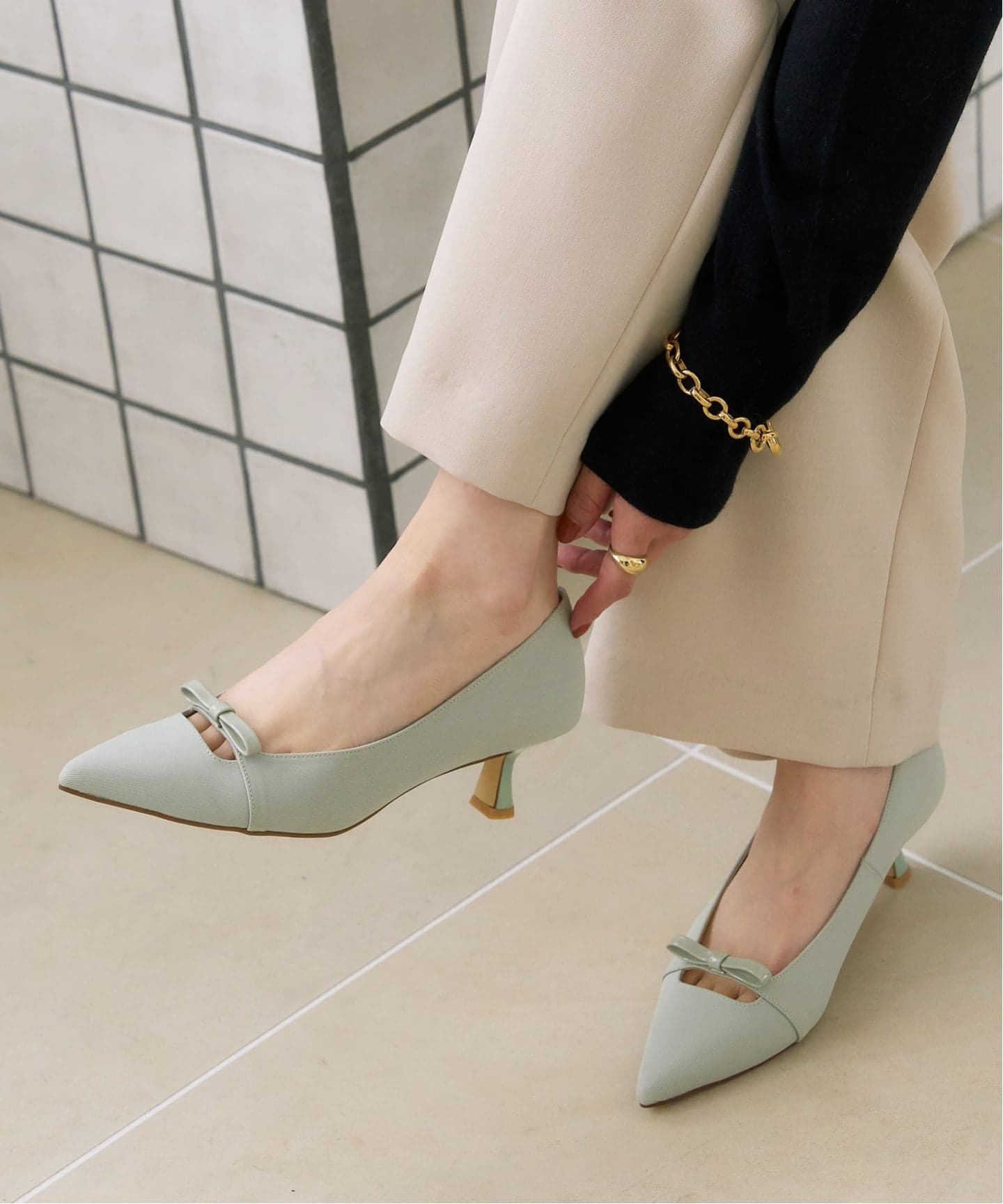 予約》5cmポインテッドナローリボンパンプス（パンプス）｜LE TALON