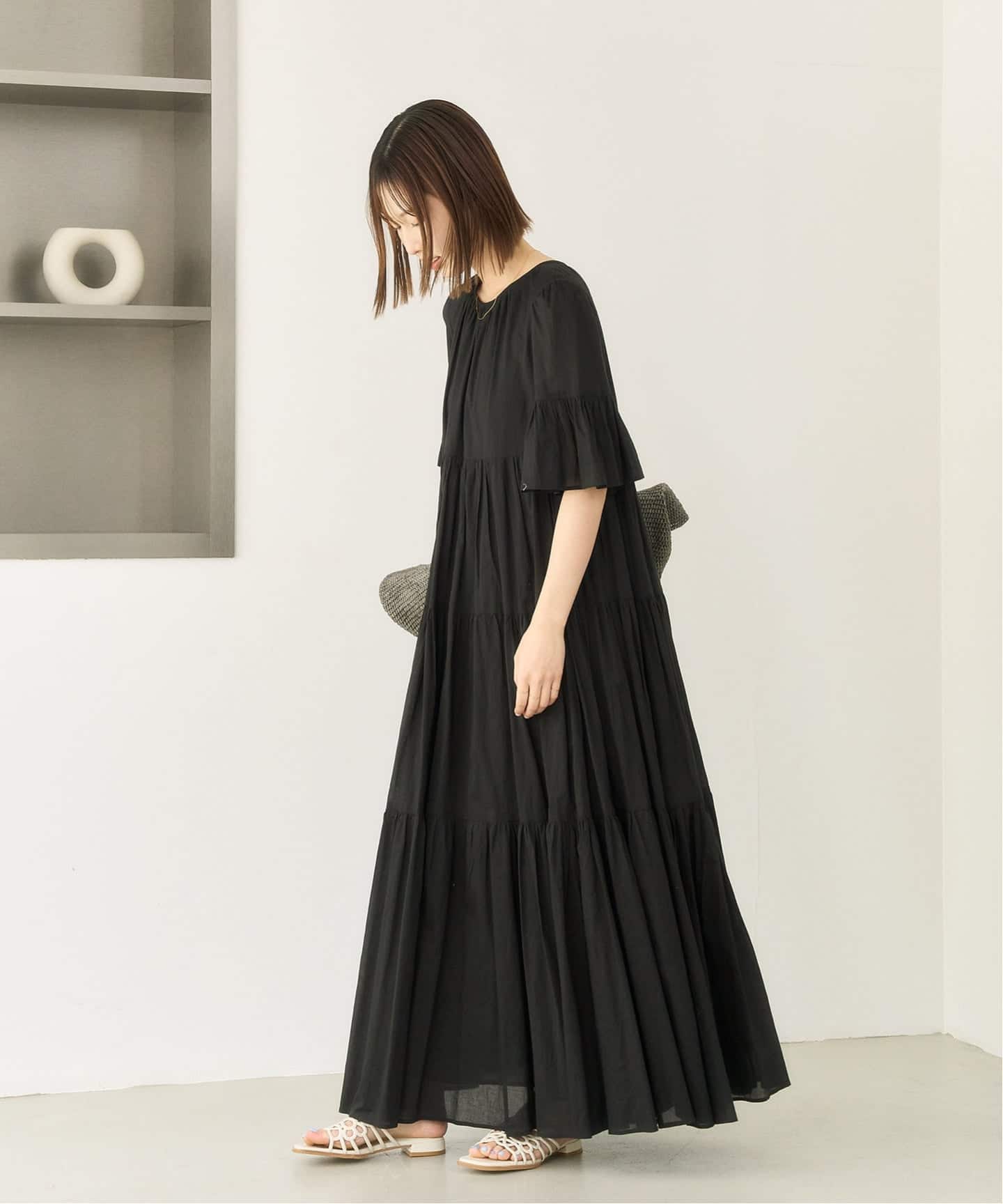 追加》フラワーカットワークミュールサンダル（サンダル）｜LE TALON
