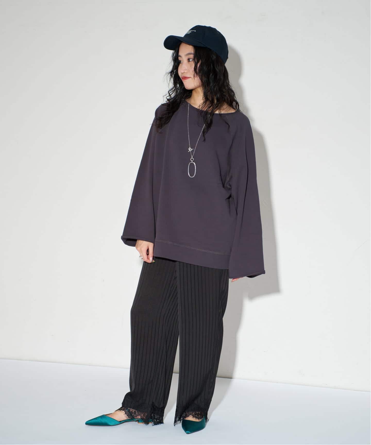 追加/WEB+一部店舗限定》GRISEポインテッドストラップスリングバック