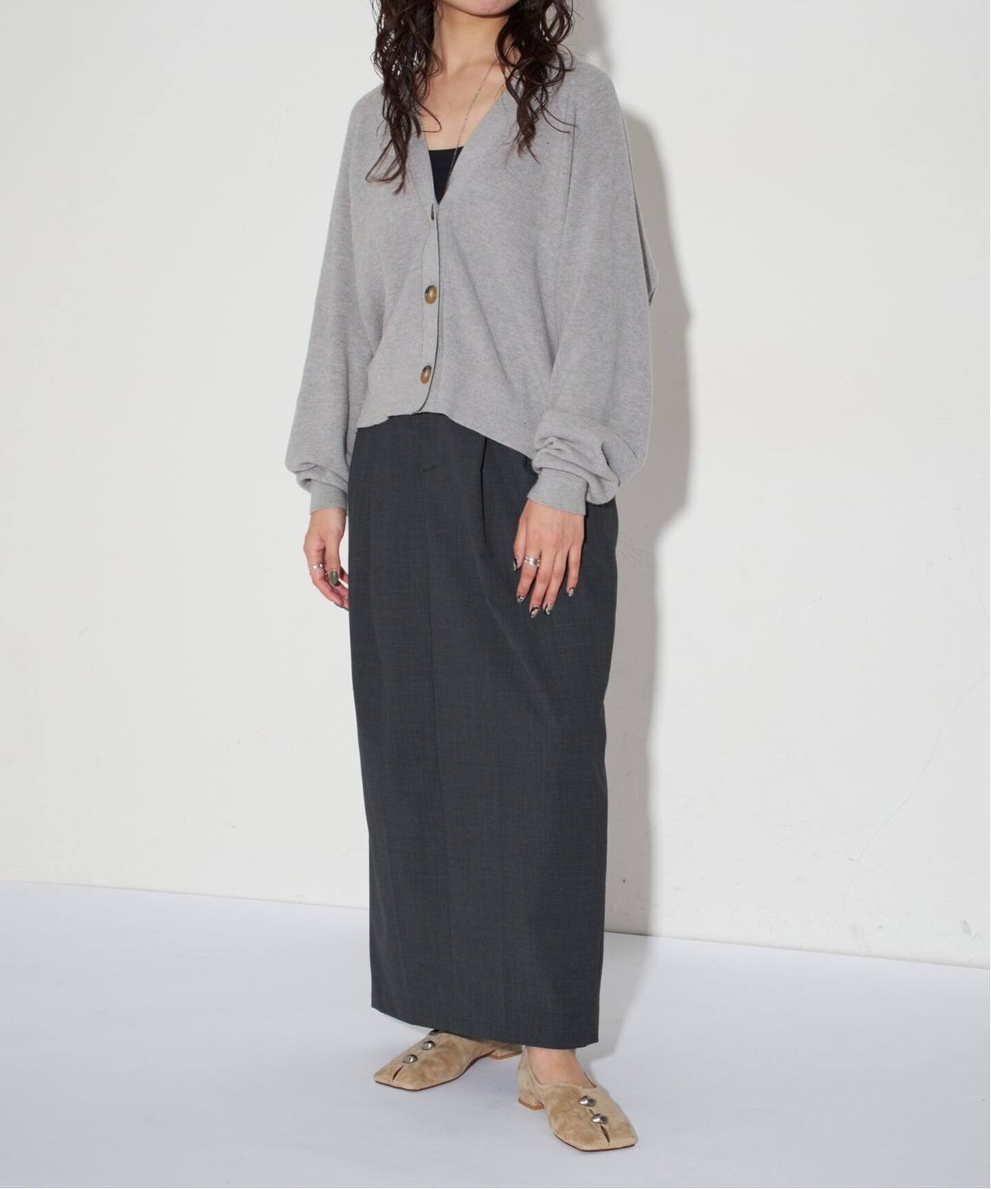 GRISEレザーワイドスクエアスリットフラット（フラットシューズ