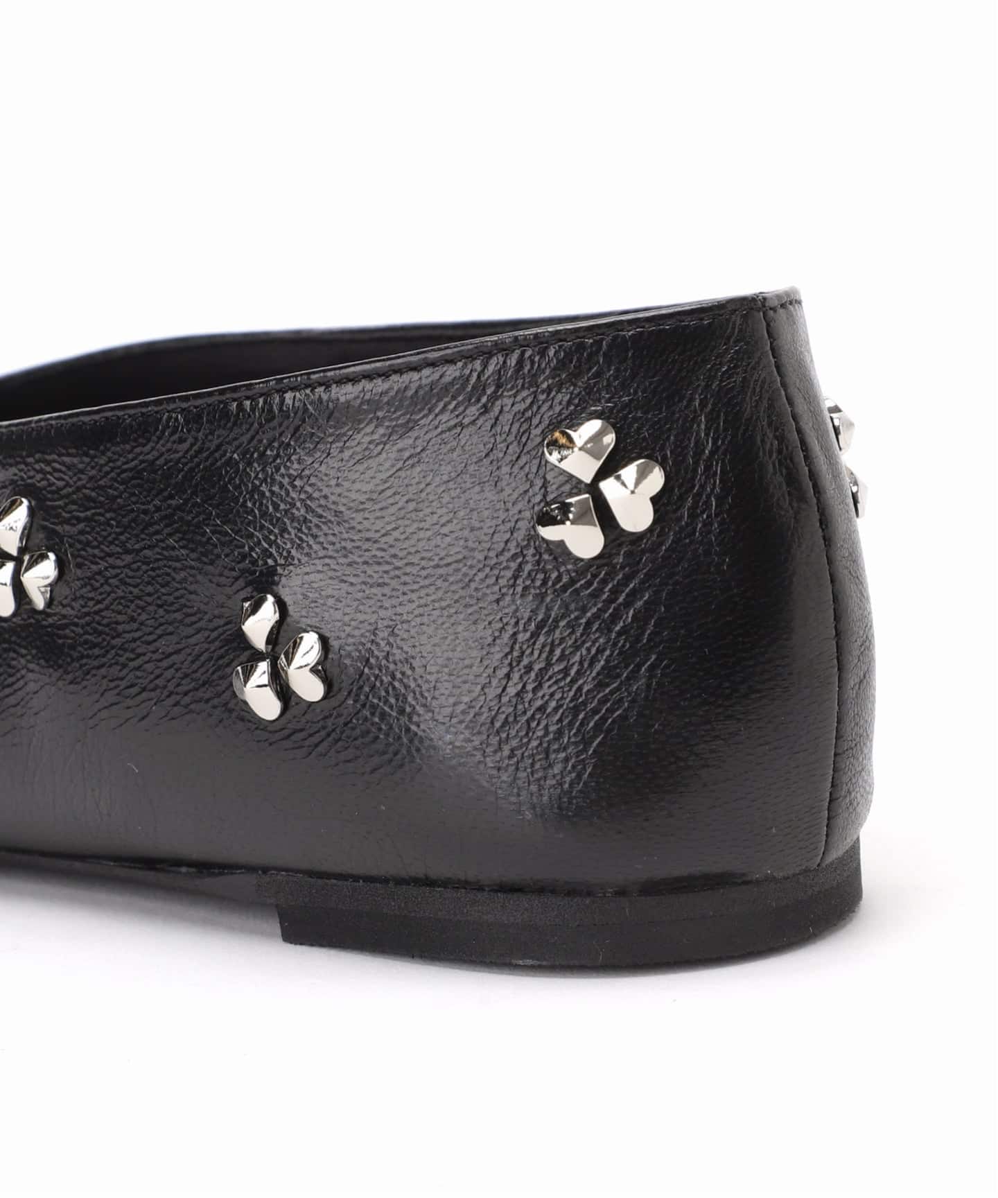 GRISEレザーCLOVERスタッズフラット（フラットシューズ）｜GRISE