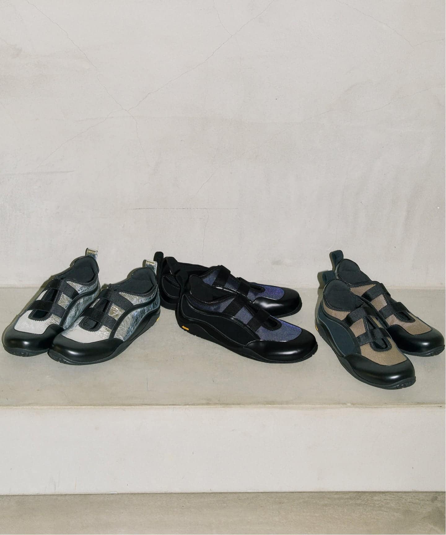 GRISE VIBRAM ダブルストラップバレリーナ（スニーカー）｜LE TALON