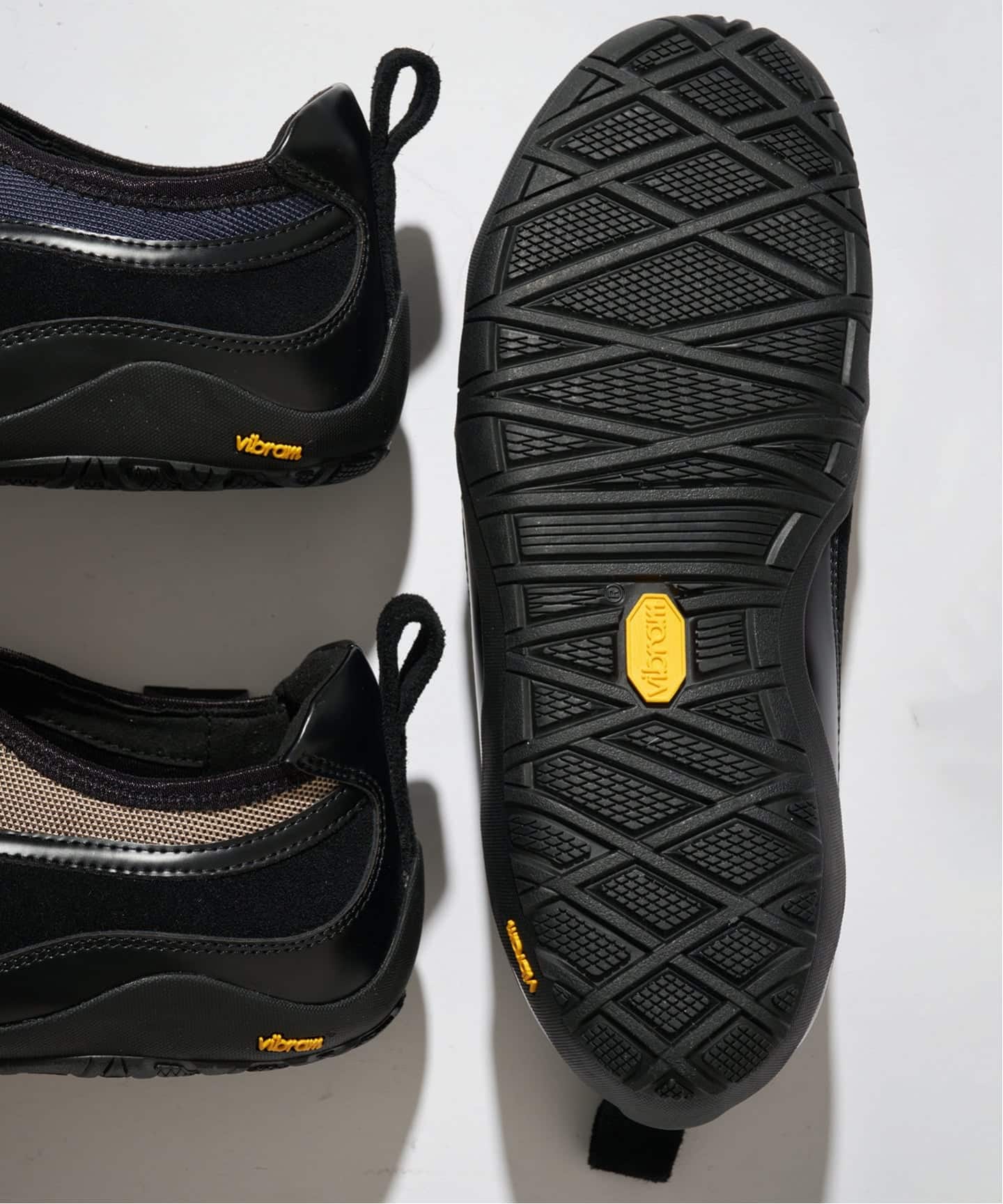 GRISE VIBRAM ダブルストラップバレリーナ（スニーカー）｜LE TALON