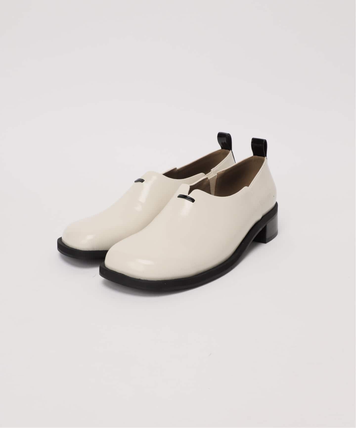 予約》GRISEオブリークマニッシュ（フラットシューズ）｜GRISE