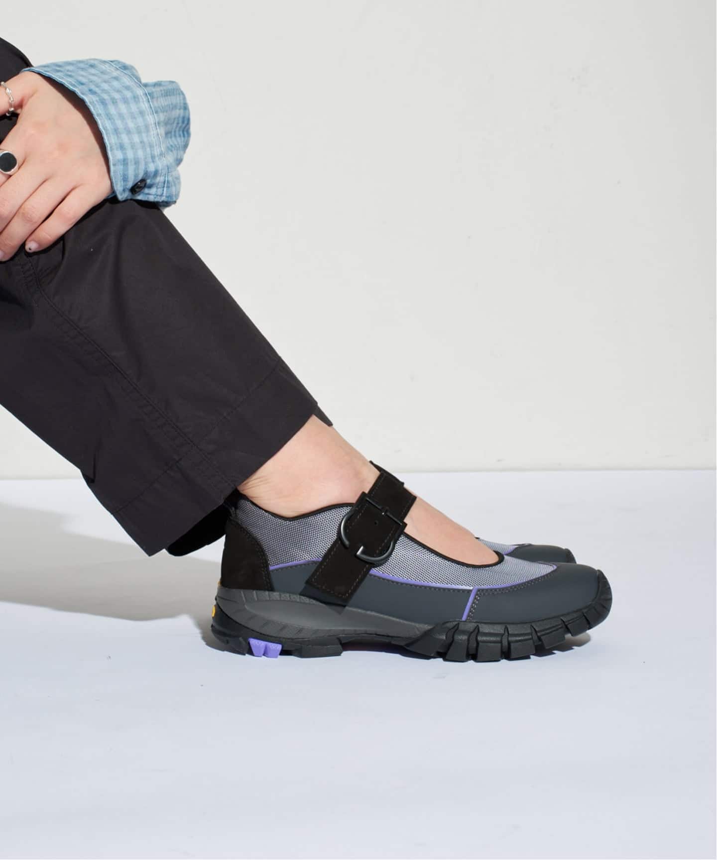 追加予約/WEB+一部店舗限定》GRISE VIBRAM メリージェーンスニーカー