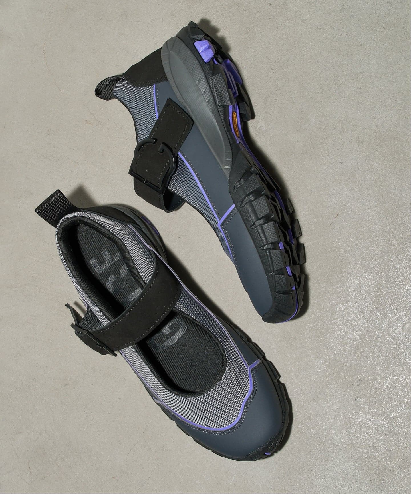 追加予約/WEB+一部店舗限定》GRISE VIBRAM メリージェーンスニーカー