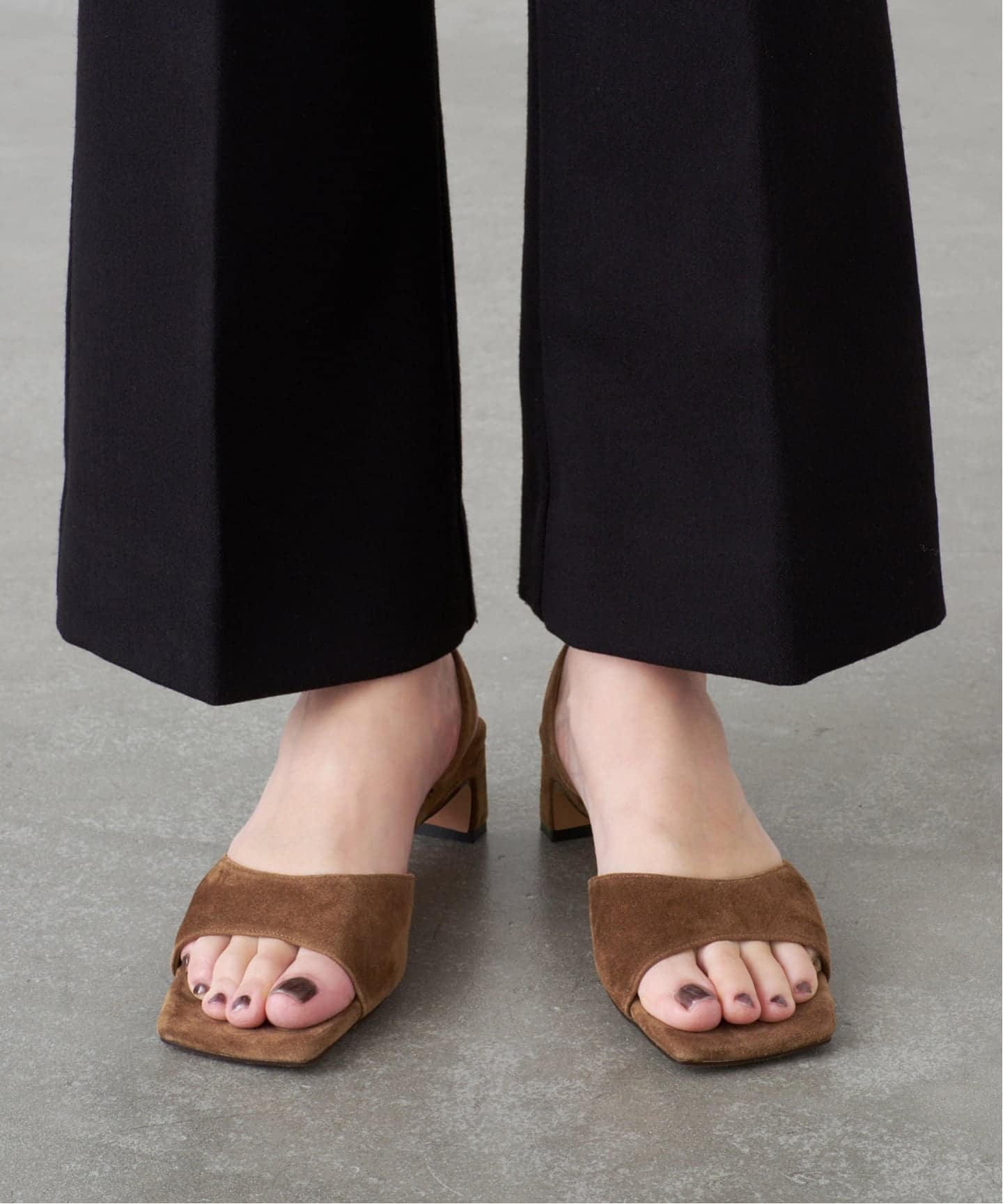 WEB+一部店舗限定》MIDORI UEEDA×GRISE4cmレザースクエアスエード