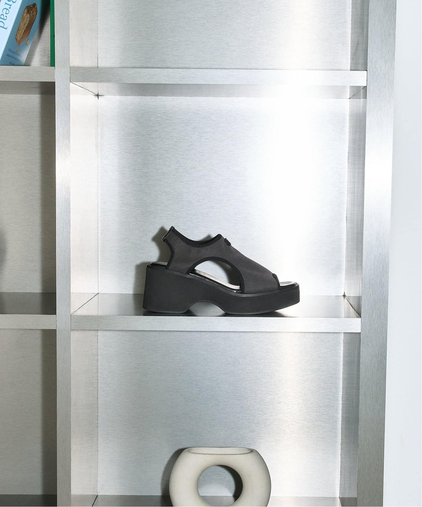 GRISE6.5cm UTILITYプラットフォームサンダル（サンダル）｜LE TALON