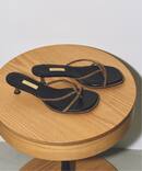 GRISE4.5cmレザーナロートングミュールサンダル