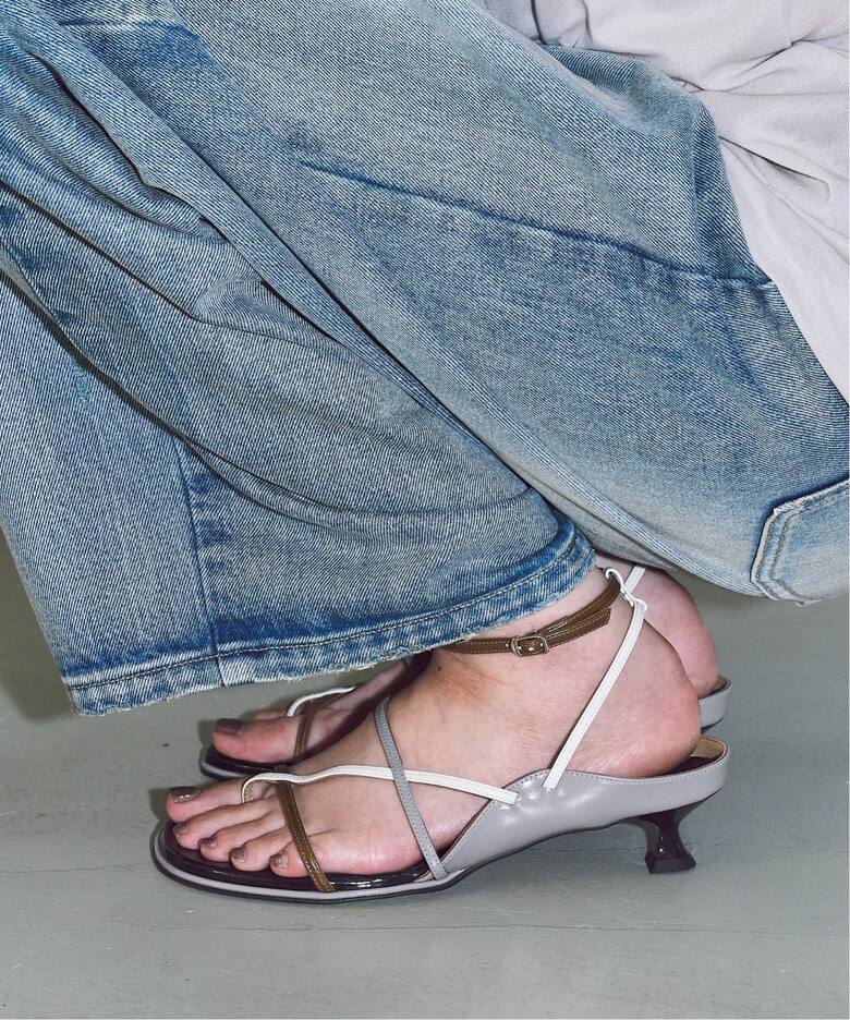 シューズ