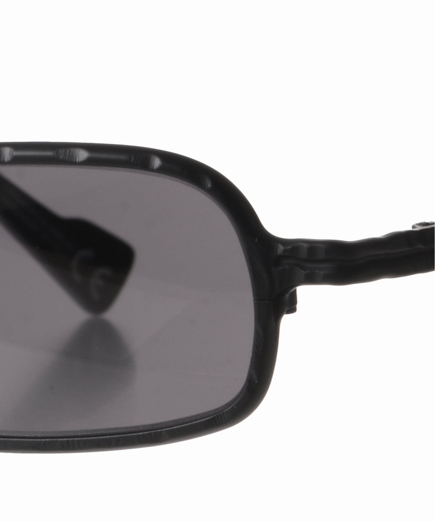 KUBORAUM Z18 'BM 2grey Sunglasses（サングラス）｜EYETHINK