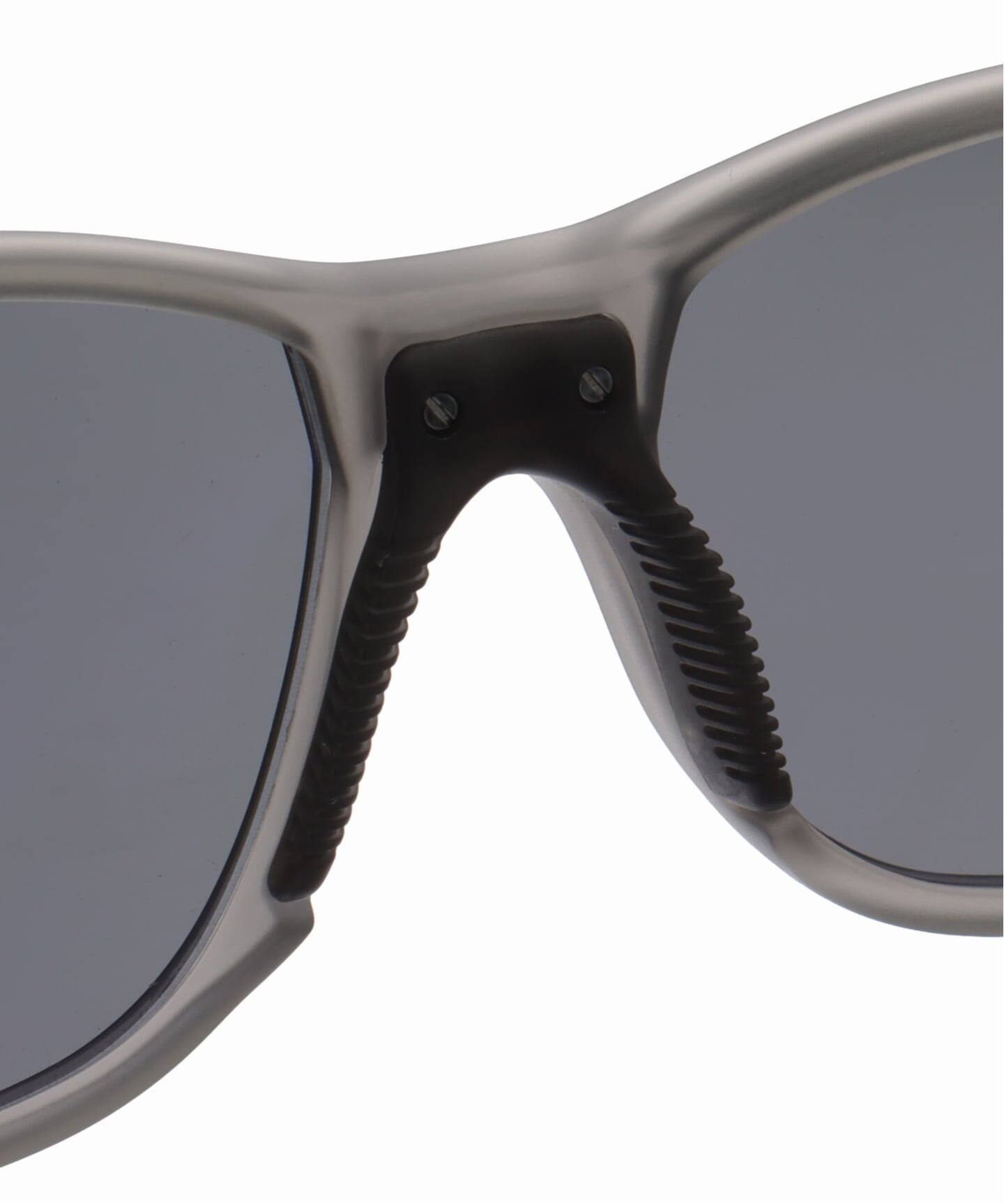 District Vision Keiichi Gray/D+ Water Gray Sunglasses（サングラス