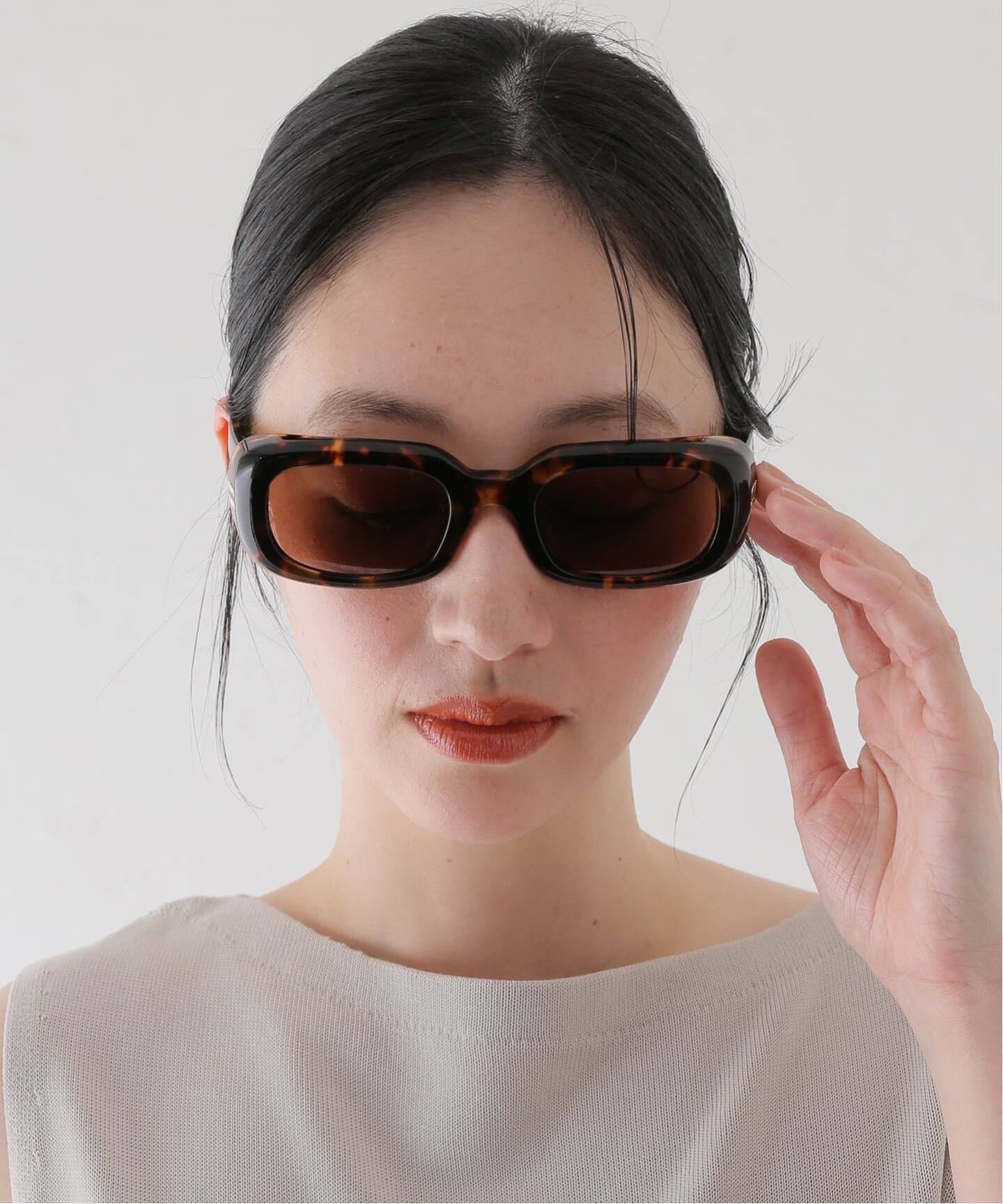 MIU MIU B13SF14L90Q52 Sunglasses（サングラス）｜EYETHINK
