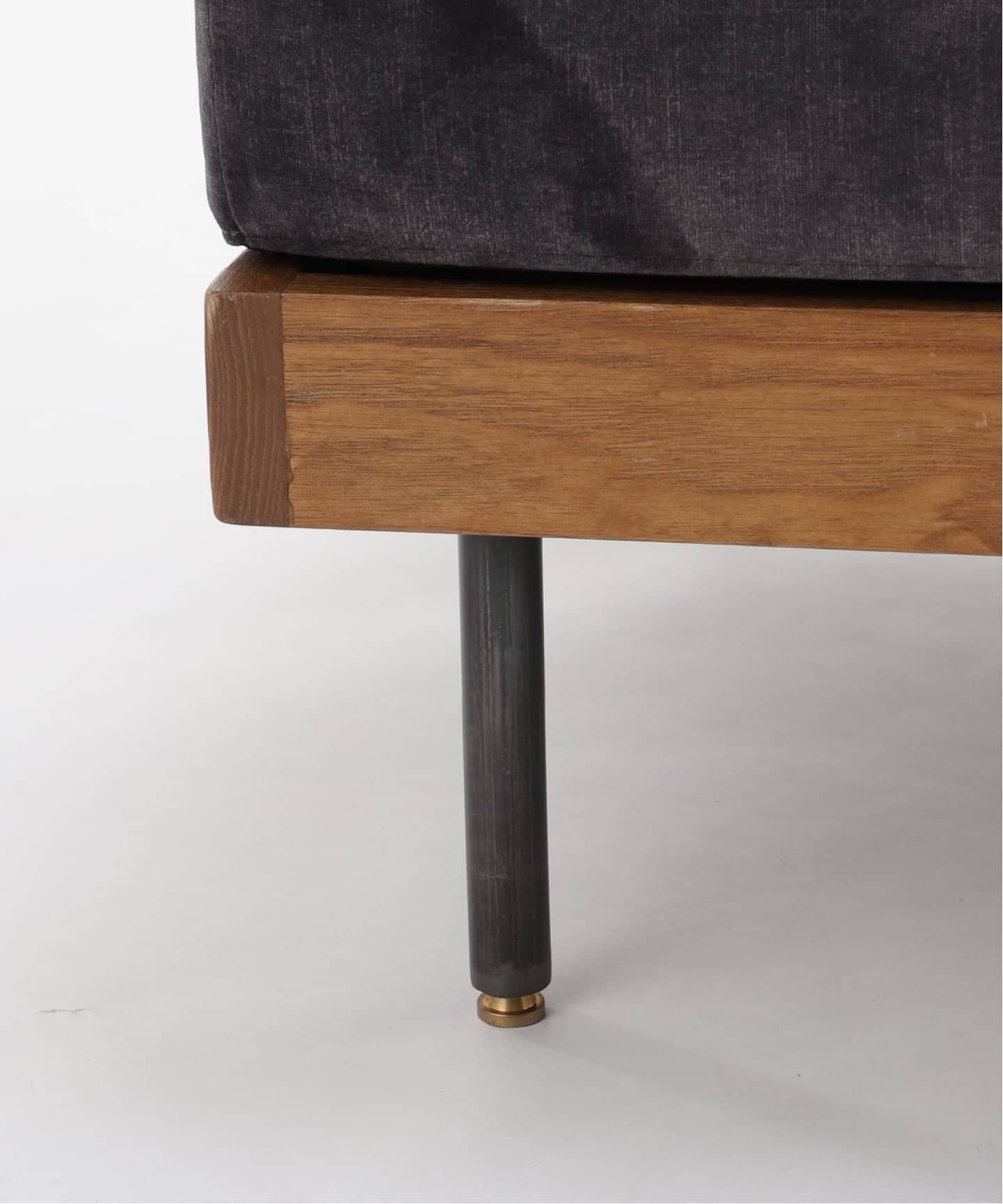 予約》LILLE OTTOMAN 2ND VELVET BK リルオットマン ベルベット
