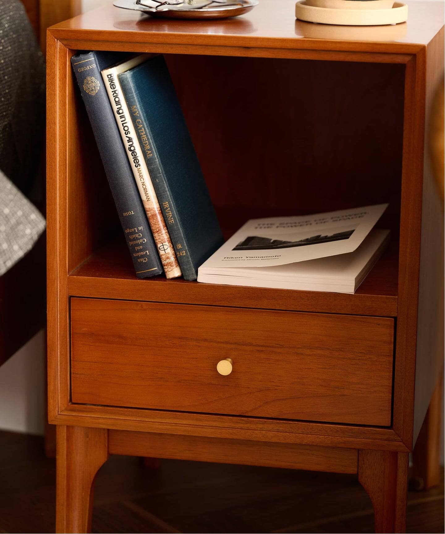 予約》《大型商品》BROOKS NIGHT STAND ブルックスナイトスタンド