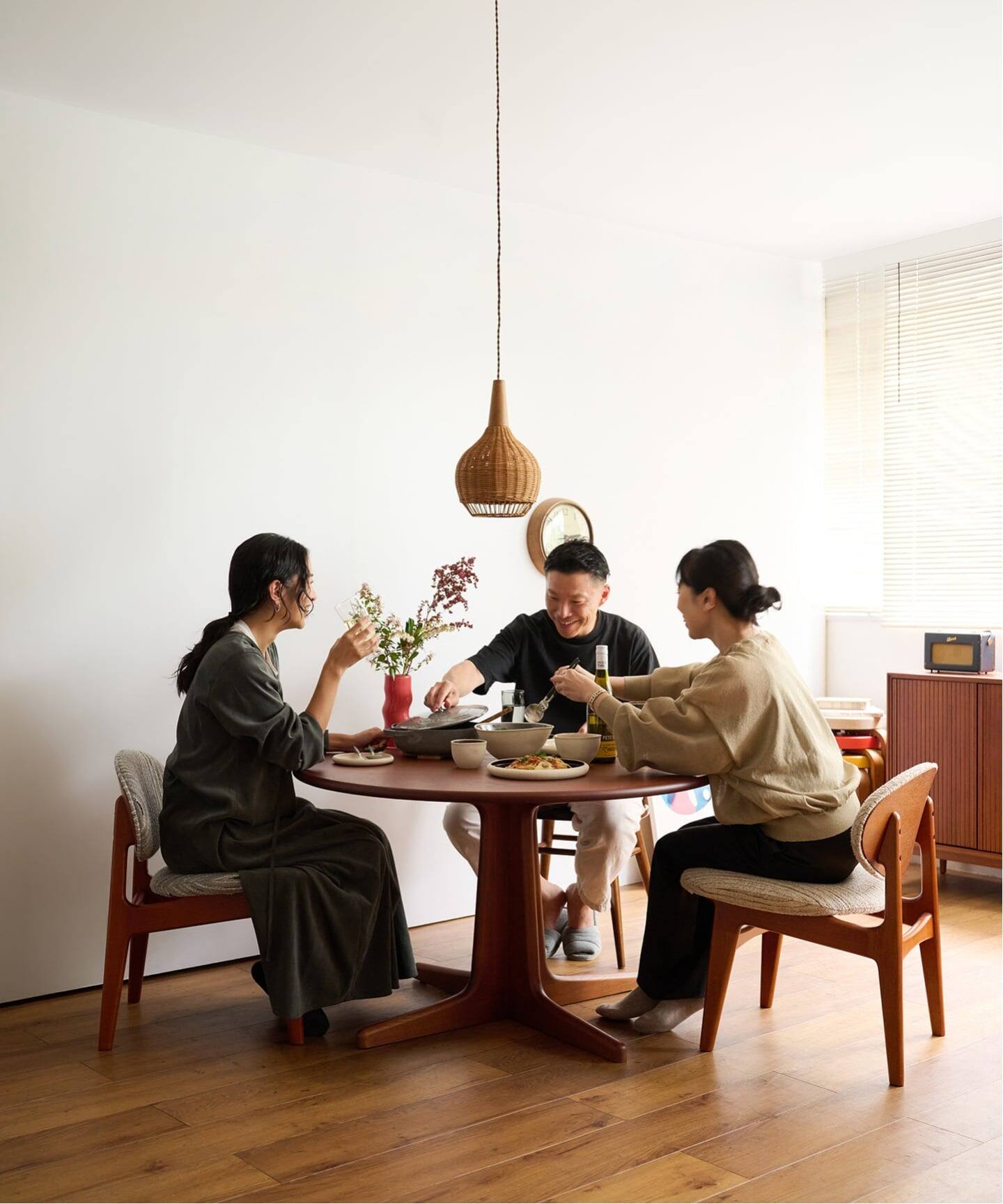 予約》《大型商品》TRESTLES LOUNGE CHAIR(GRY26) トラッセルラウンジ