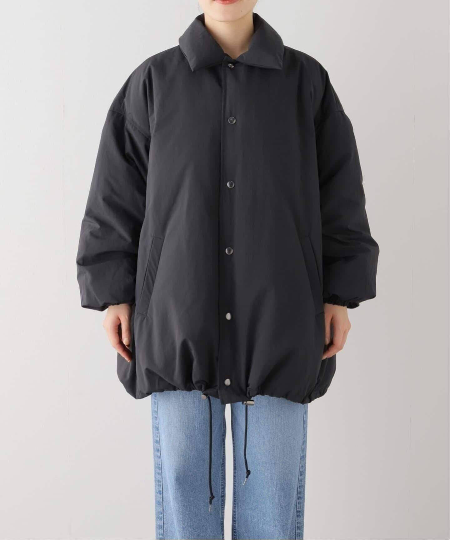 予約》【CALUX/キャラクス】PUFFER COACH JACKET（ダウンジャケット 